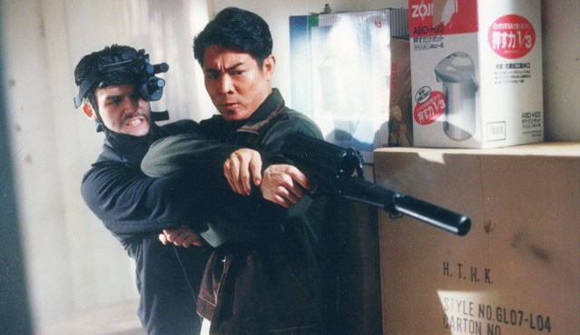 MV5BMjMxOTc5MjQzNV5BMl5BanBnXkFtZTgwODU2MjEyNzE@._V1_SY1000_CR0,0,1352,1000_AL_