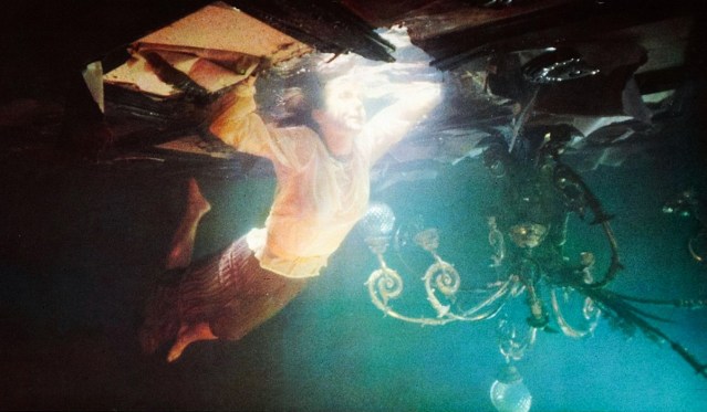 inferno-1980-001-irene-miracle-swimming-underwater